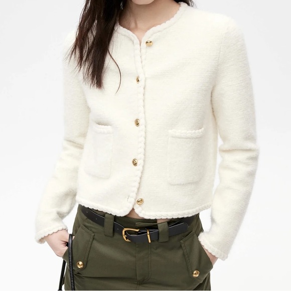 ShopEvelynne Jackets & Blazers - 45 Buttoned Pockets Velvet Long Sleeves Loose Round-Neck Cardigan Jacket